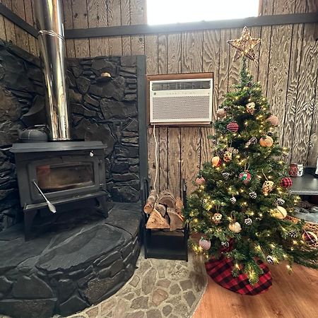 The Cabin In แพ็ควูด ภายนอก รูปภาพ