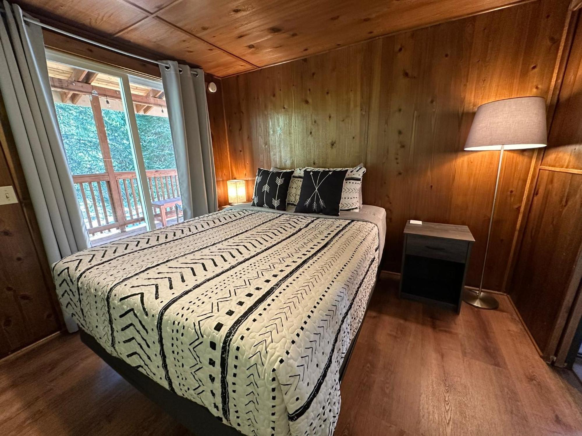 The Cabin In แพ็ควูด ภายนอก รูปภาพ